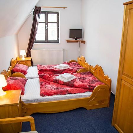Hotel U Mesta Prahy Náchod Екстериор снимка