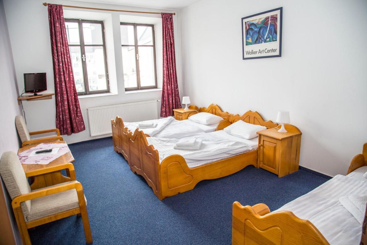 Hotel U Mesta Prahy Náchod Екстериор снимка